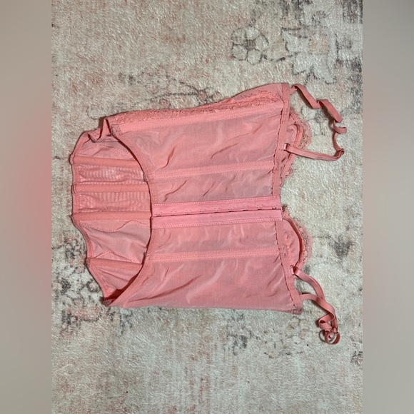 Urban Outfitters Modern Love Corset in PINK! - Picture 4 of 5